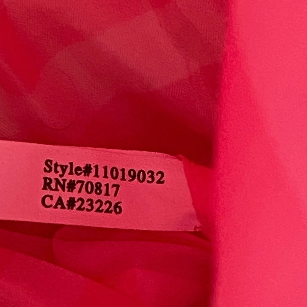 Victorias Secret flaunt your